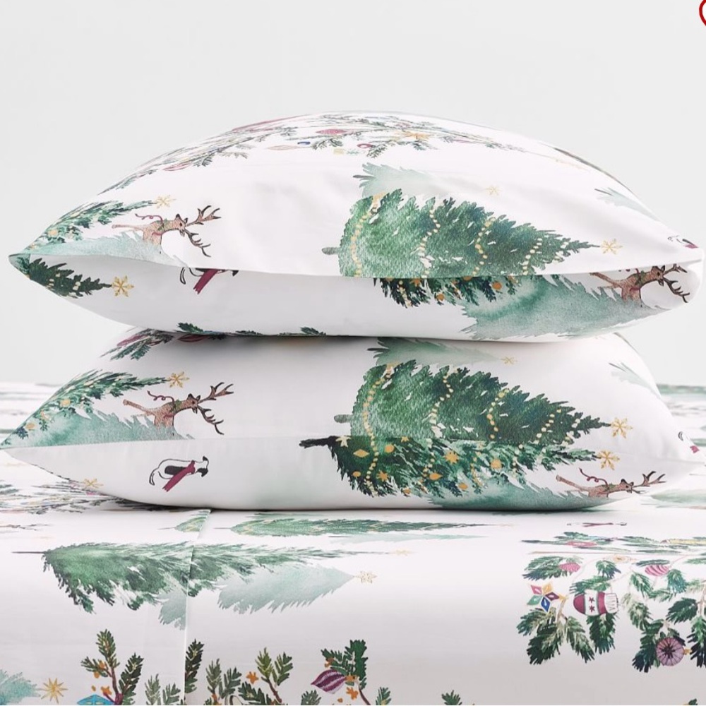 Pottery Barn Christmas In The Country Standard Pillowcases (2)